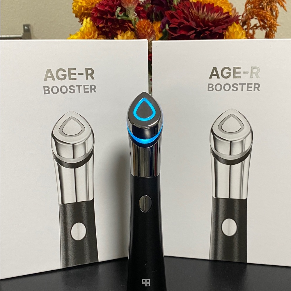 AGE-R Booster Skincare Tool - Black